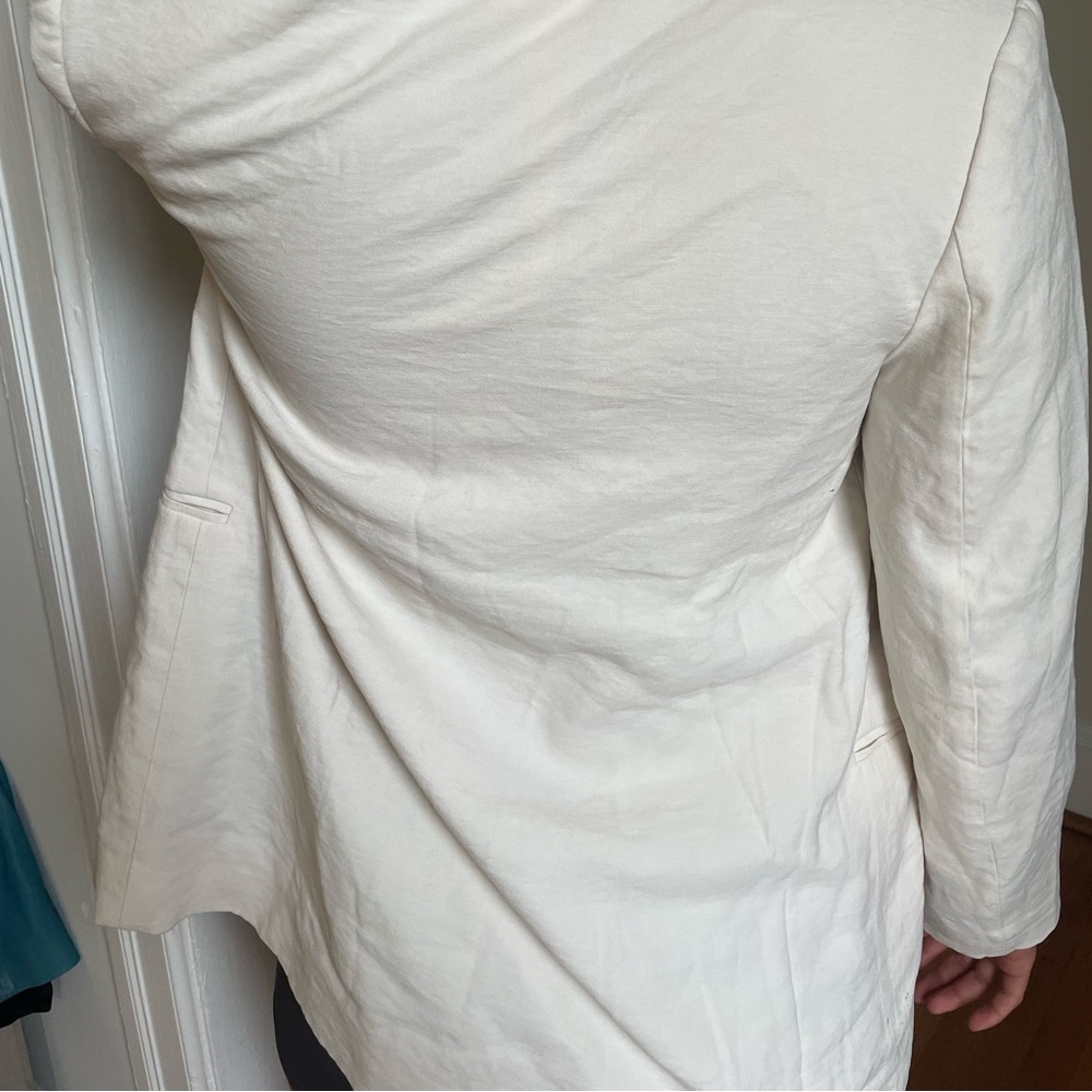 White jacket - Picture 2 of 2